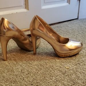 Rampage Tangela Metallic Rose Gold heels